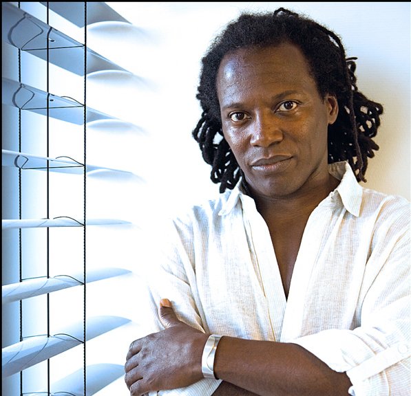 Vandaag in de <a href="/nrc/">NRC</a> de Cubaanse pianist Ramon Valle.
Live in het #Bimhuis morgen (Nov 25) met zijn neef Orlando &amp; the Cuban Jazz Family!