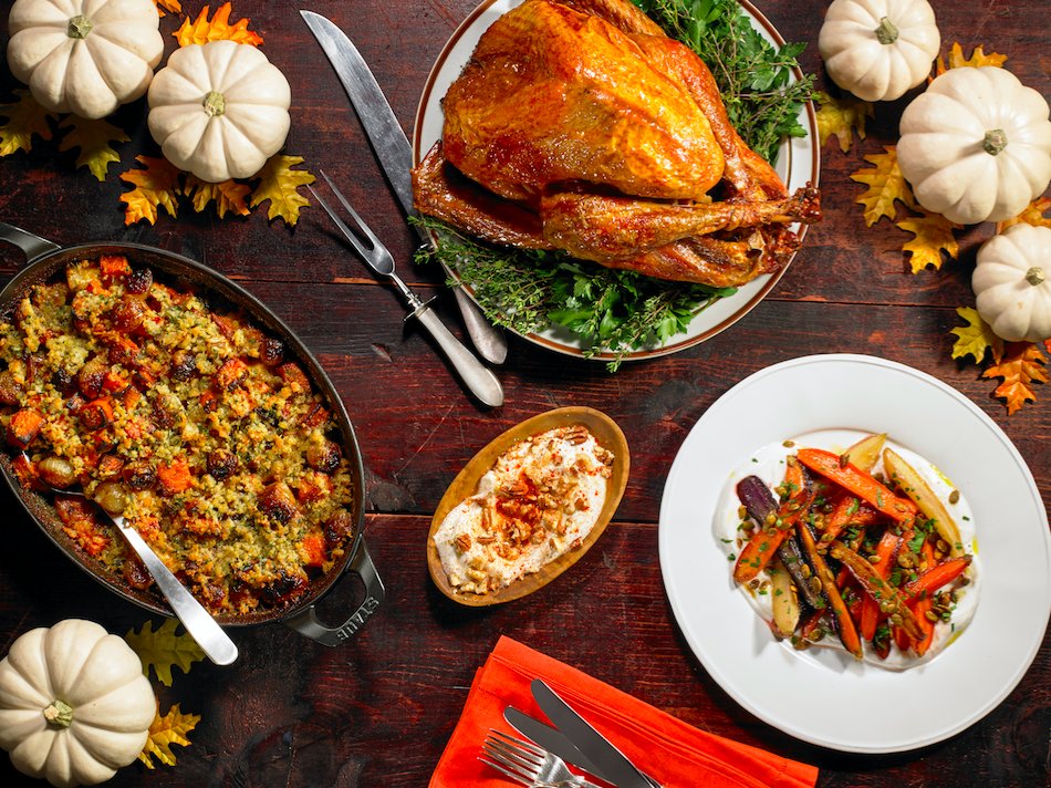 Chobani's tweet photo. Happy #Thanksgiving! We hope your day is full of family, fun and delicious #madewithchobani recipes. https://t.co/uFK2QkJVJ2