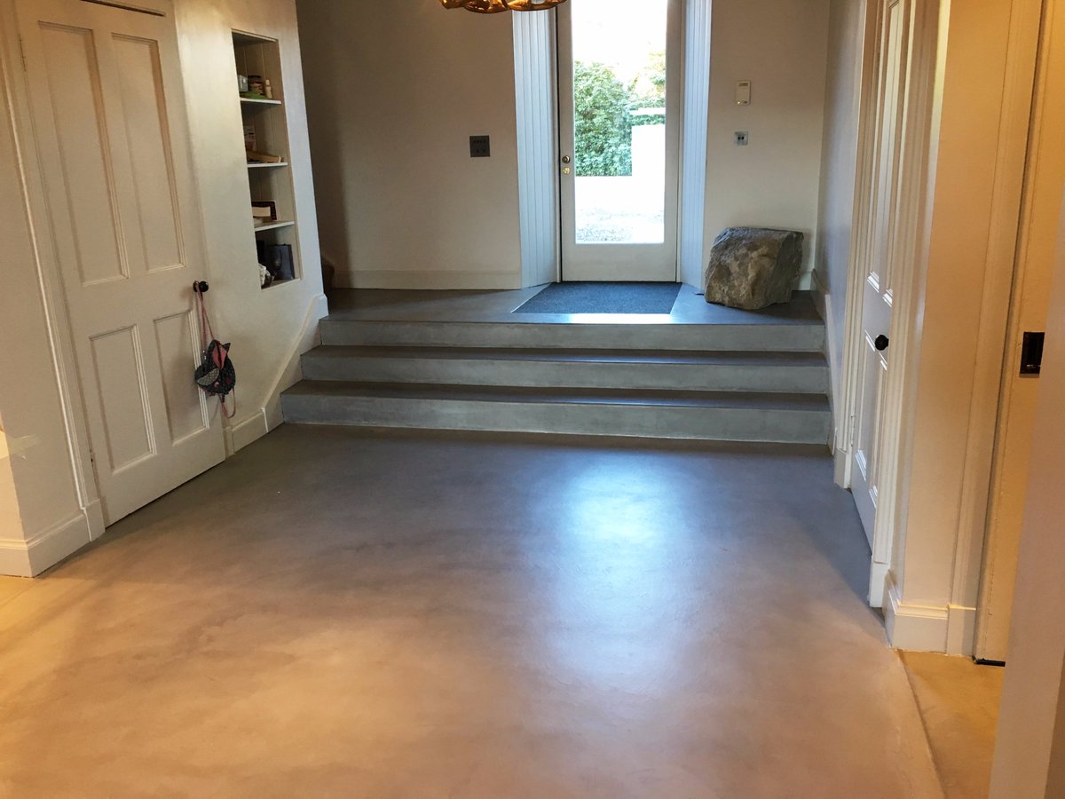 CreationFloors's tweet photo. Love our domestic jobs... industrial chic for the home #designflor #interiordesign #design #modern #home #flooring https://t.co/tzveb4tzFw