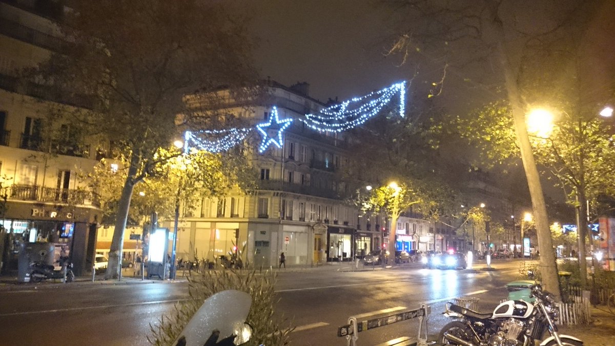 Sonjahaha's tweet photo. Really enjoyed the last couple of days avec mon chéri! 😘😍😘  #Paris #iloveyou #UGCcinema &amp; #FrogPub #LesHalles &amp; #Bercy https://t.co/CtoZYKbwja