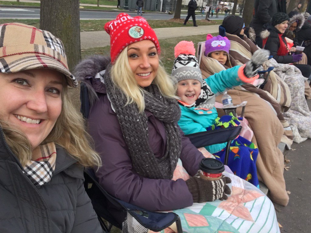 Kelly Ware tweet media