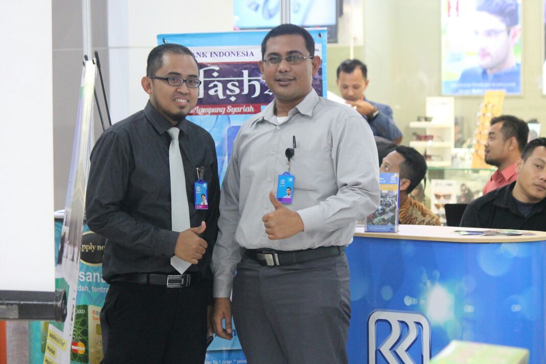 imantandreo's tweet photo. #latepost @BRISyariah_LPG dari Festival Lampung Syariah 2016 #infobris https://t.co/5wySYKZcCE