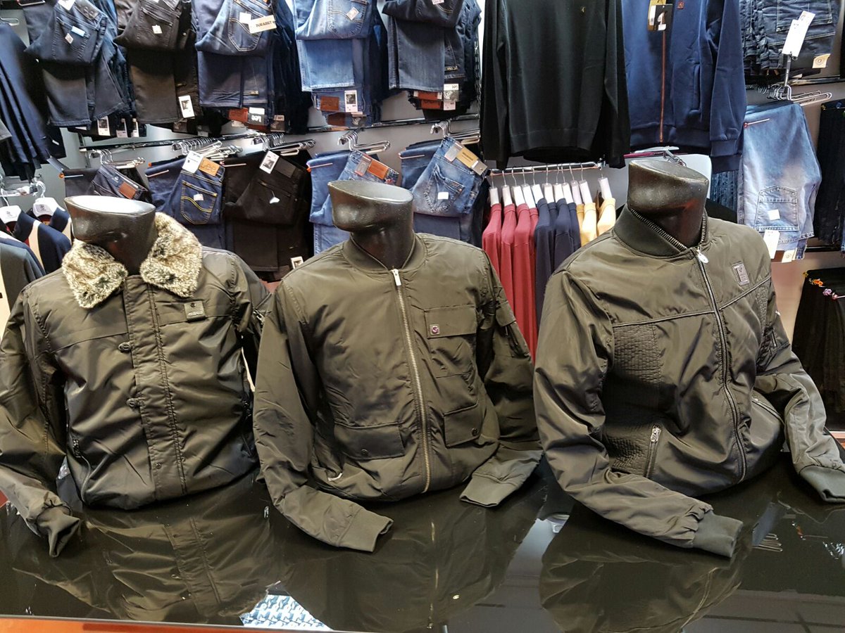 scanitojeans's tweet photo. #scanitojeans# https://t.co/ztimNIkgRg