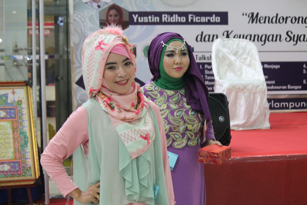 imantandreo's tweet photo. #latepost @BRISyariah_LPG dari Festival Lampung Syariah 2016 #infobris https://t.co/sYzuhAmO9t