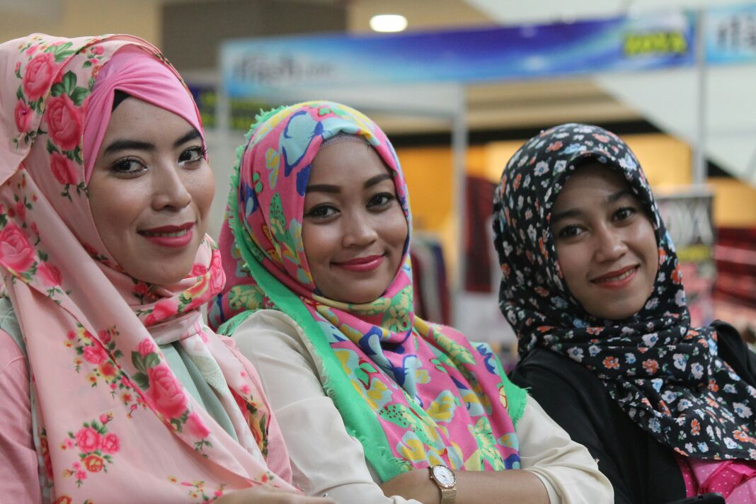 imantandreo's tweet photo. #latepost @BRISyariah_LPG dari Festival Lampung Syariah 2016 #infobris https://t.co/sYzuhAmO9t