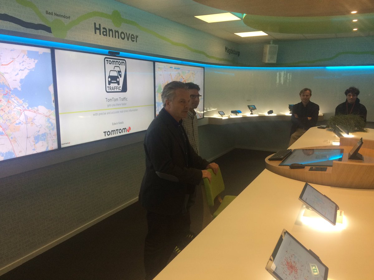 nickjuffermans's tweet photo. Derde stop is @TomTomBenelux in hun nieuwe centrale. Mooie samenwerking met Amsterdam! #6uurvanynot #ConnektNL https://t.co/DDL2sNfYbv