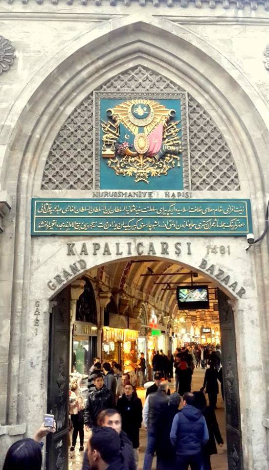 Adelphia_Tours's tweet photo. Il Gran Bazaar di #İstanbul , il più grande mercato al coperto del mondo #TURCHIA #Viaggi #vacanze @portaleturchia @TurismoTurchia https://t.co/wWt6UgDqMa