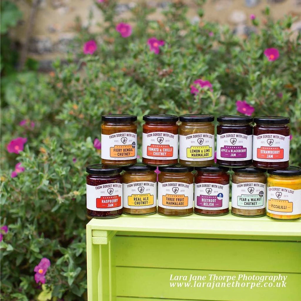 LaraJT_Photo's tweet photo. Fab day working with the amazing team at @fromdorset #cutney heaven #food #photography #do… https://t.co/zUeT6ncgvW https://t.co/ywt16tzAPV