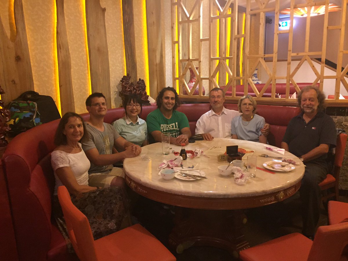 openETCS's tweet image. Finalizing Shuan&apos;s (3rd f.l.) master thesis with an authentic and really good Chinese dinner.