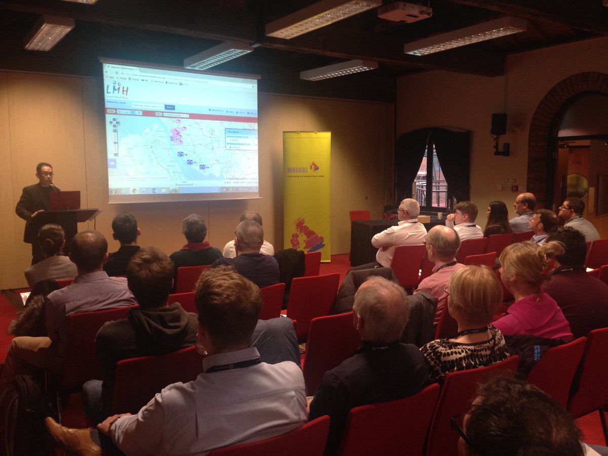 MUGUKI's tweet photo. Penultimate speaker Chris Villar from @lmhinfo discussing how MI Pro &amp; Spectrum Spatial Analyst are used for sharing maps wth tenants online https://t.co/h885SVyYJB