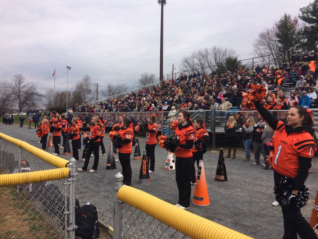 NAHS1619's tweet photo. Go Kids! #beatcatty https://t.co/J2xxkezIgh