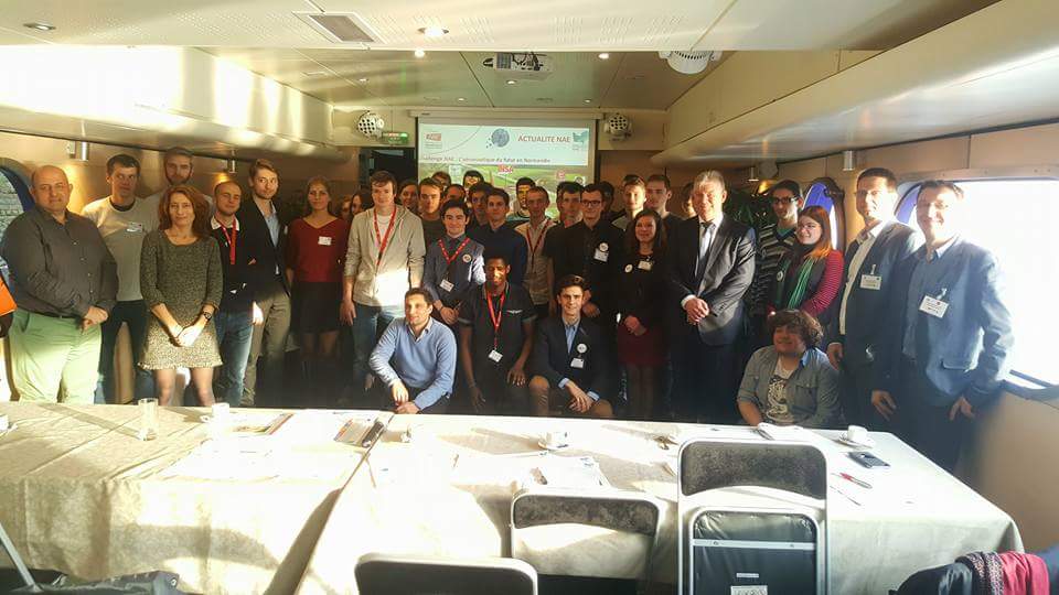 ENSTAero's tweet photo. Bravo aux participants du challenge @NormAeroEspace , qui ont fini 1er aujourd'hui et repartent avec 1pt de bonus! @ENSTABretagne 
#enstaero https://t.co/gGKpOwA582
