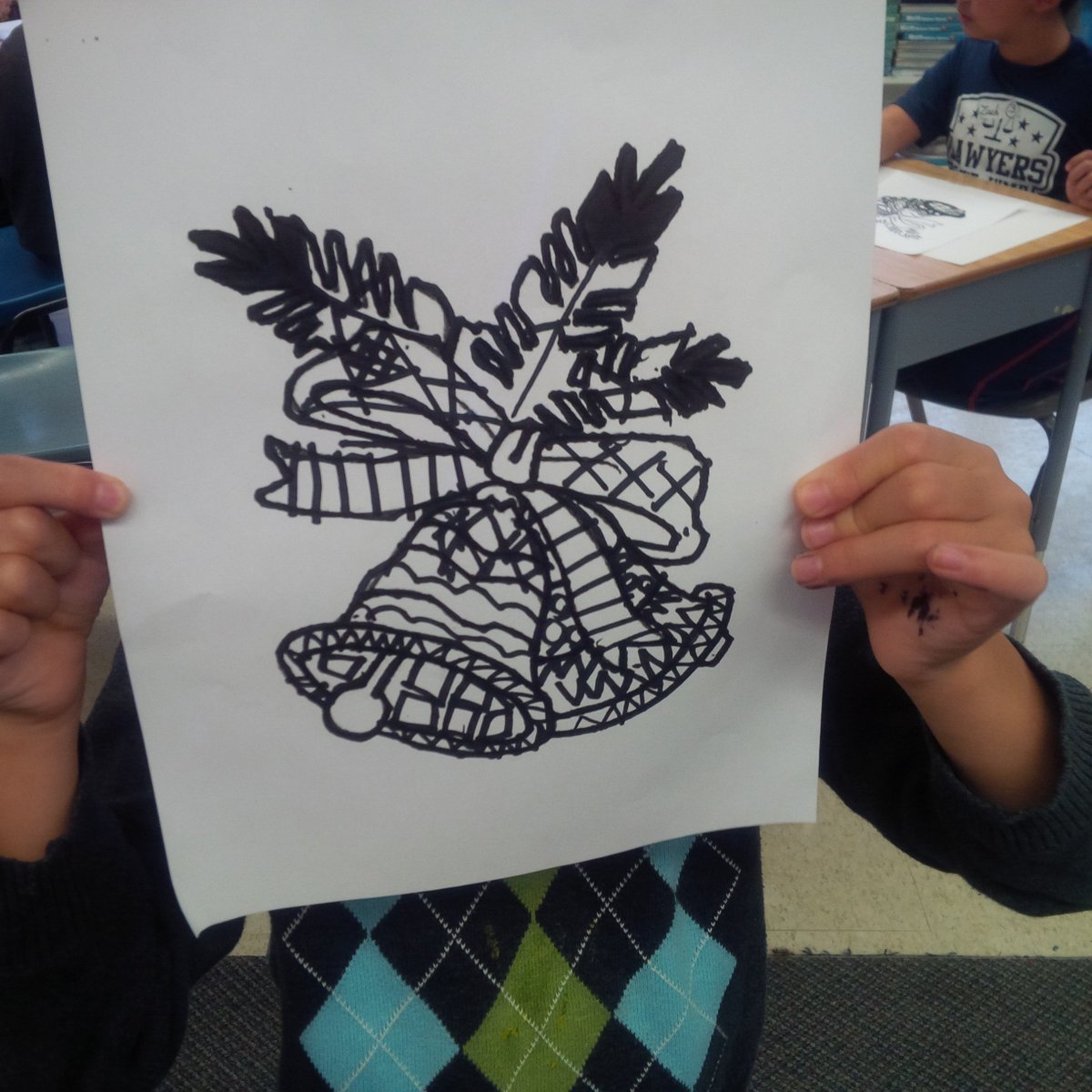 KenolliePS's tweet photo. #ArtDay2016 -decorating bells by choosing unique line designs! This is definitely one of my favourite art projects! https://t.co/RFj2U3YS1N