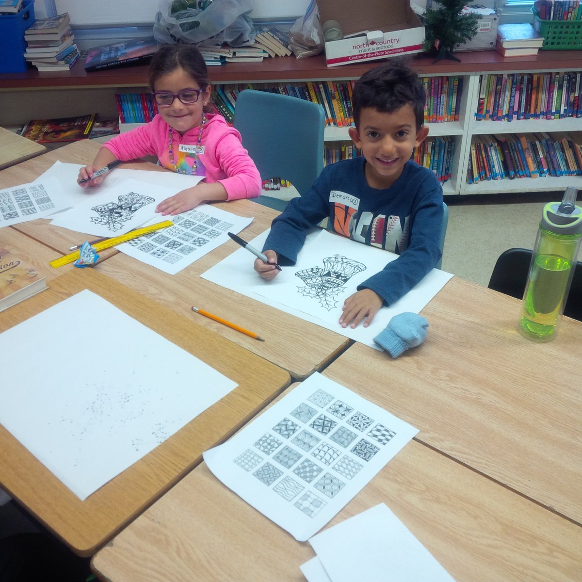 KenolliePS's tweet photo. #ArtDay2016 - students are hard at work this morning in Mrs. G's class! https://t.co/HURfgcqMhY