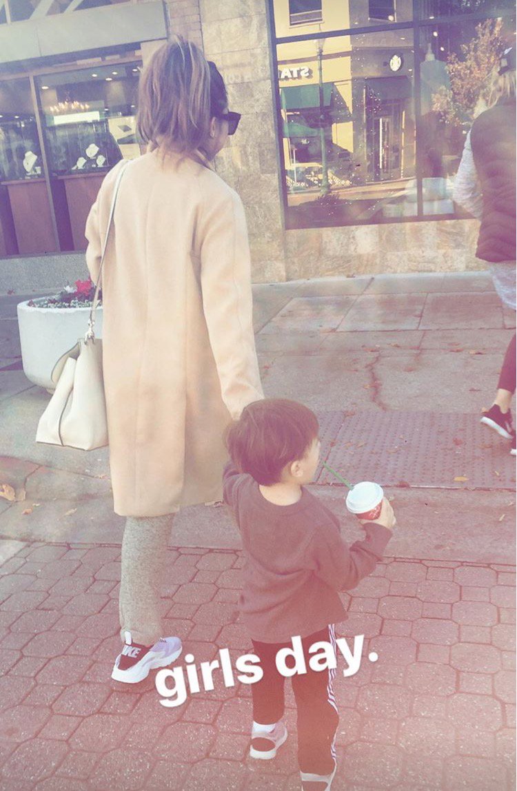 ayawnaa's tweet photo. thankful for this nugget https://t.co/V6j2RUMTma