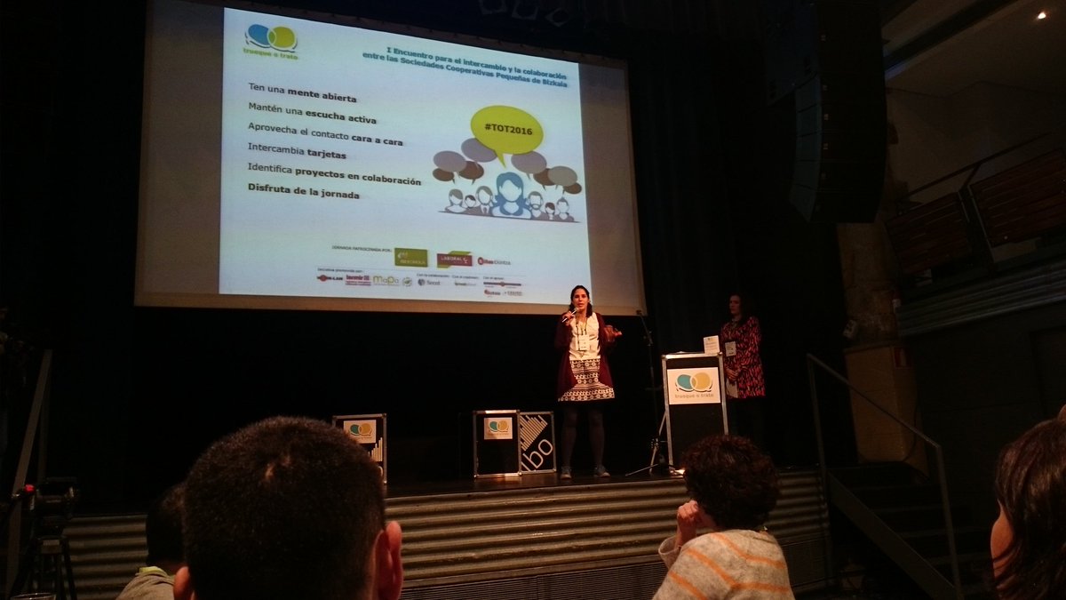 mapa_tda's tweet photo. Introduciendo el espíritu de la jornada de #TOT2016. Merece la pena https://t.co/o5nkK4J8BI