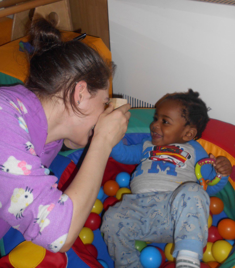 KidsIncUK's tweet photo. Enfield’s Isaiah in Wiggly Worms has enjoyed #exploring the #sensory #blocks #makingbonds https://t.co/hEXN6Yjc3A