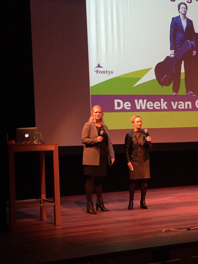 Topmiddag <a href="/Fontys/">Fontys</a> #weekvangrow OOP Trots op organiserend team die 'uit hun comfortzone' zo professioneel presenteren!