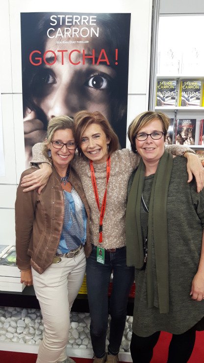 Met de dames van Mustreadsornot op de Boekenbeurs