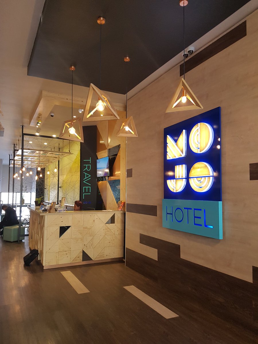 CapeTGC's tweet photo. 10/10 for this seriously 'swish' backpacking hotel! @MojoHotel  @SAyouthtravel discovering new places all the time! #ThursdayIsTheNewFriday https://t.co/5CiYVH3bZZ