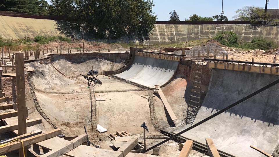 VansArgentina's tweet photo. Sigue avanzando la obra del #VansSkatepark y estamos re cebados. Pueden seguir todas las novedades desde https://t.co/yCy7dqeOA0 https://t.co/XX0lLeVOSE