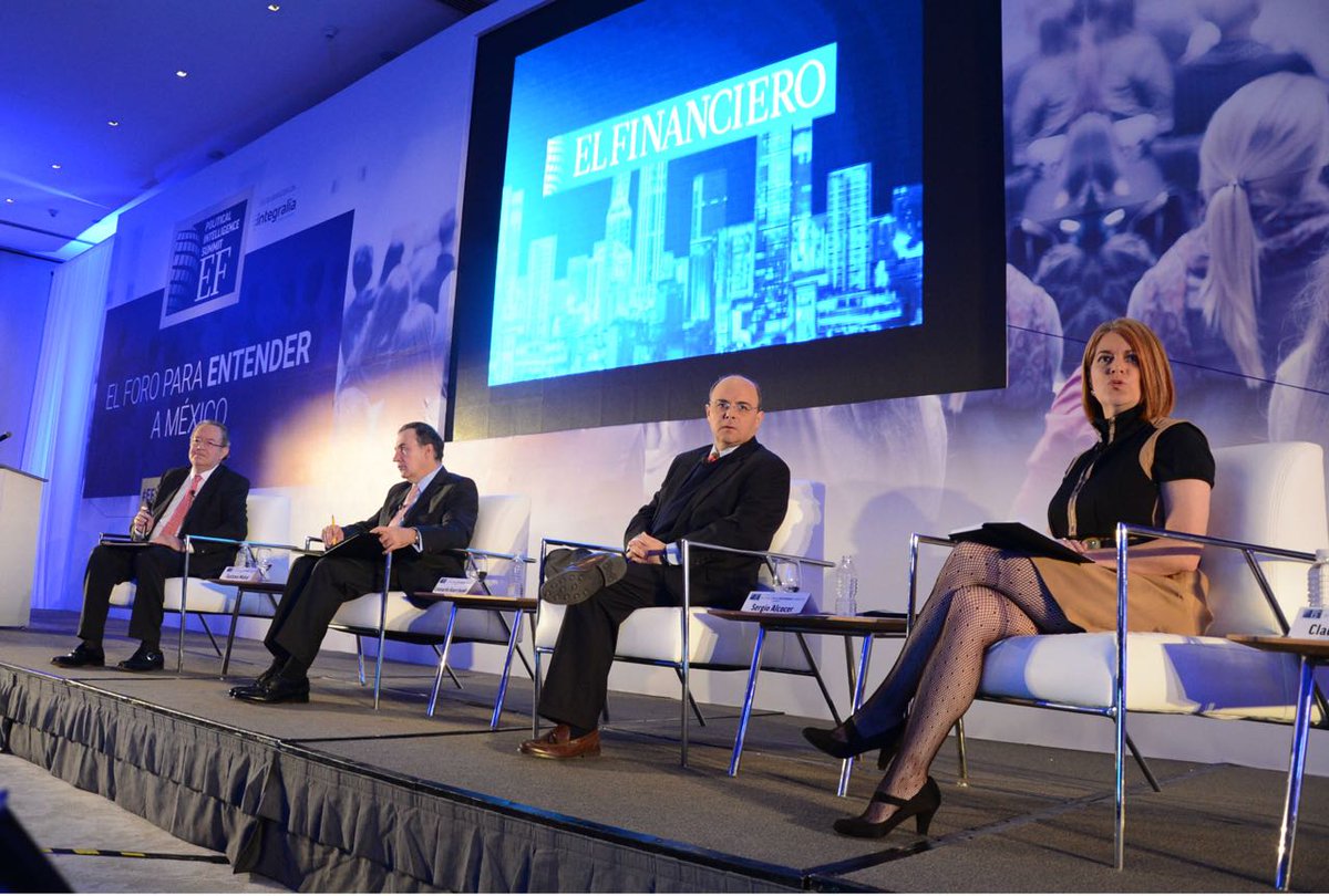 LaClau's tweet photo. Muchas gracias por la invitación a #EFPoliticalSummit @LCUgalde @E_Q_ @ElFinanciero_Mx #analisisnecesario #MX-EU https://t.co/dDYCbpwIhN