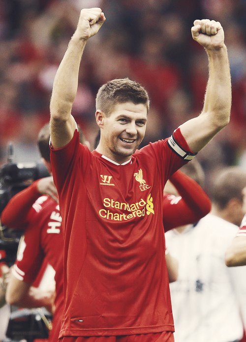 MotivacionesF's tweet photo. Tras 18 años de carrera, Steven Gerrard anuncia su retiro del fútbol profesional, se nos va una leyenda. https://t.co/Vb6jcrNbLt
