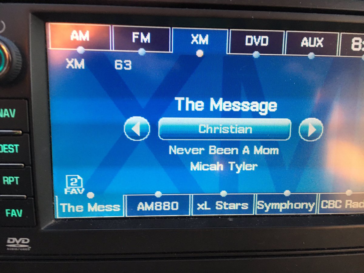 jonbauer's tweet photo. 1st morning back in #ColdCanada & I hear my new #AmericanFriend @MicahTylerMusic singing about Moms! #neverbeenamoment #happythanksgiving https://t.co/RhkZUg9tmq