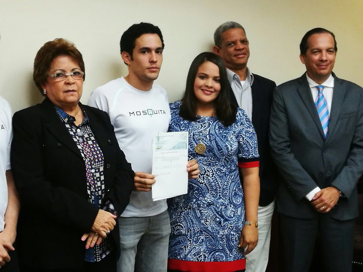 CIDEUNIBE's tweet image. Felicitamos a David Pezzotti y Francisco Garrido ganadores del 1er lugar de la Competencia Planes de Negocios del @MESCYTDO #OrgulloUnibe