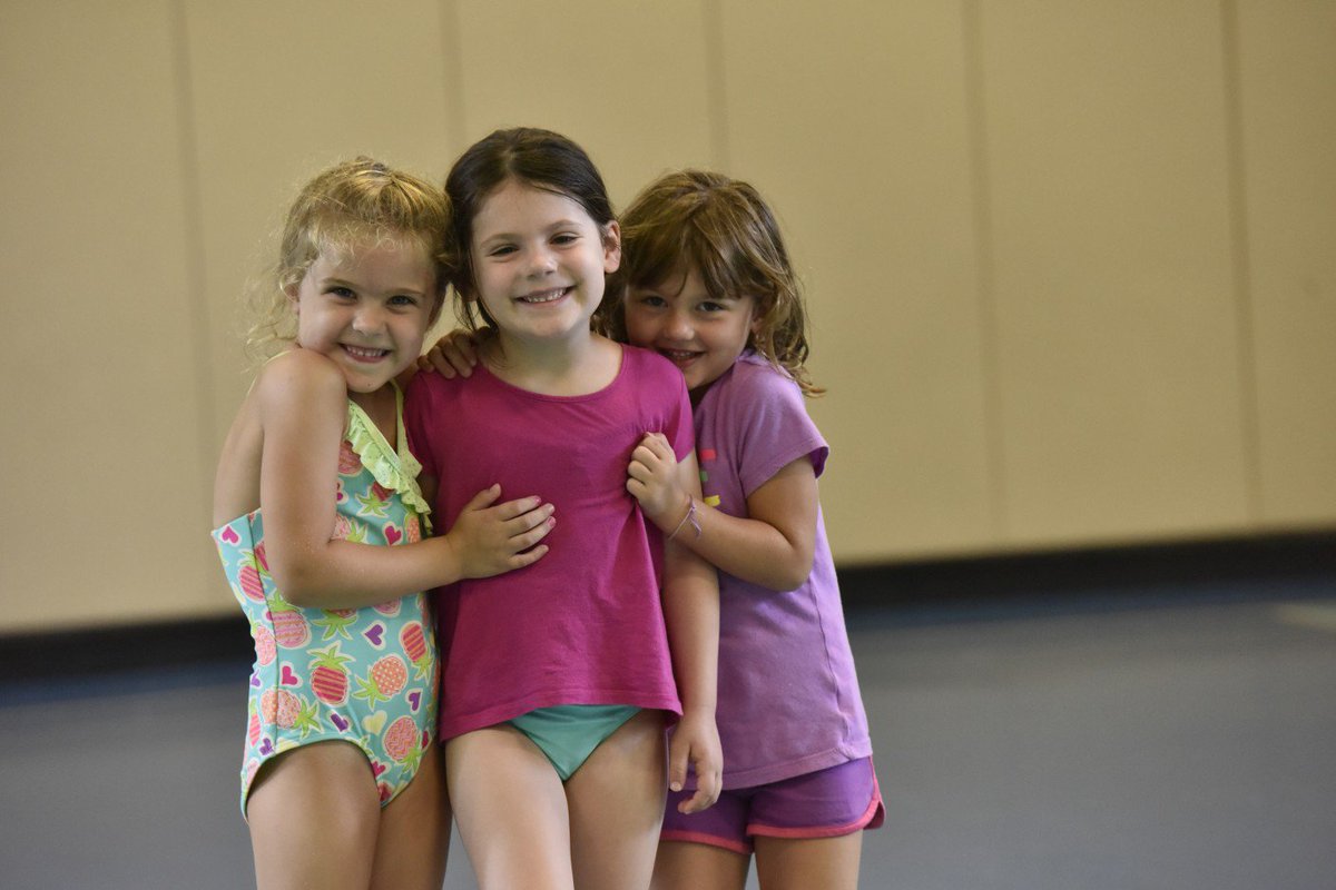 FCS Summer tweet media