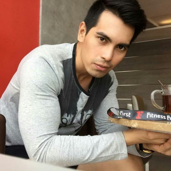 indrahaciko's tweet photo. Come join me, or you'll be left behind #BIGOLIVE. https://t.co/axqtLCxkfH https://t.co/hoDovR8pkm