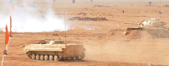 الجيش المصري ينفذ إحدى أكبر مناوراته الاستراتيجية العسكرية بالمنطقة الغربية CyCsN_MXUAQh85G