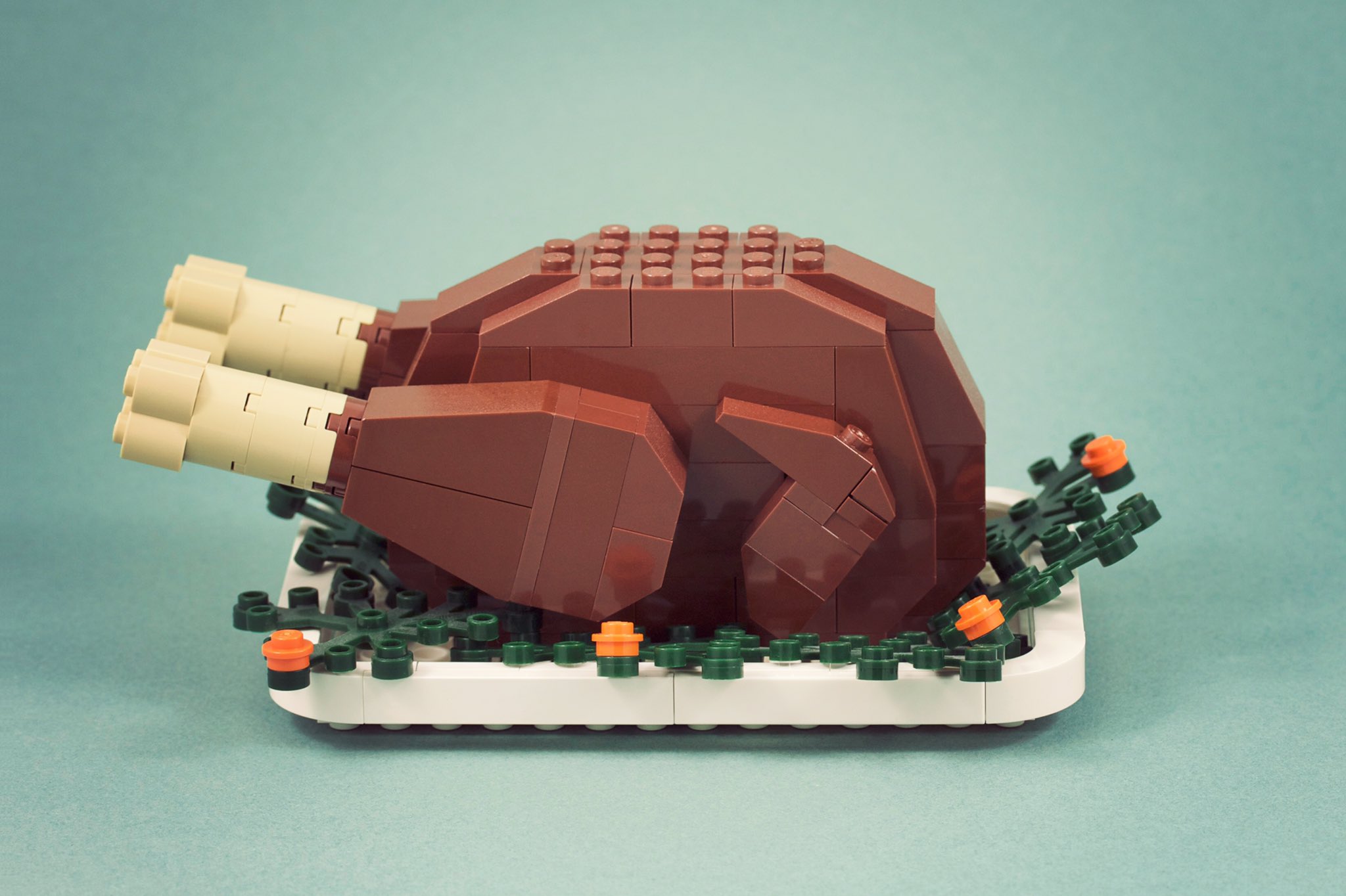 instinkt Perioperativ periode mobil LEGO on Twitter: "Best part about LEGO Thanksgiving turkey is all the  leftover pieces! @ActionFigured has carved up this one to celebrate. Happy  Thanksgiving! https://t.co/WL5ULtGT73" / Twitter