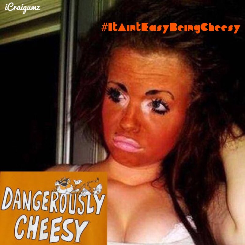 iCraigumz's tweet photo. Dangerously Cheesy ! 😂😄😂  #ItAintEasyBeingCheesy #FakeTanFail #MakeUpFail #Funny #Comedy #Lol #WTF #DangerouslyCheesy #Cheetos #oompaloompa https://t.co/0LkF5RD6du