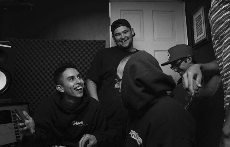 MIGUELPSHOOTS's tweet photo. @FreshInk_Music appreciation post

Thankful for all these guys for counting on me to get some shots of them and treating me like family 🤘🏽 https://t.co/ATU9uYEGsI