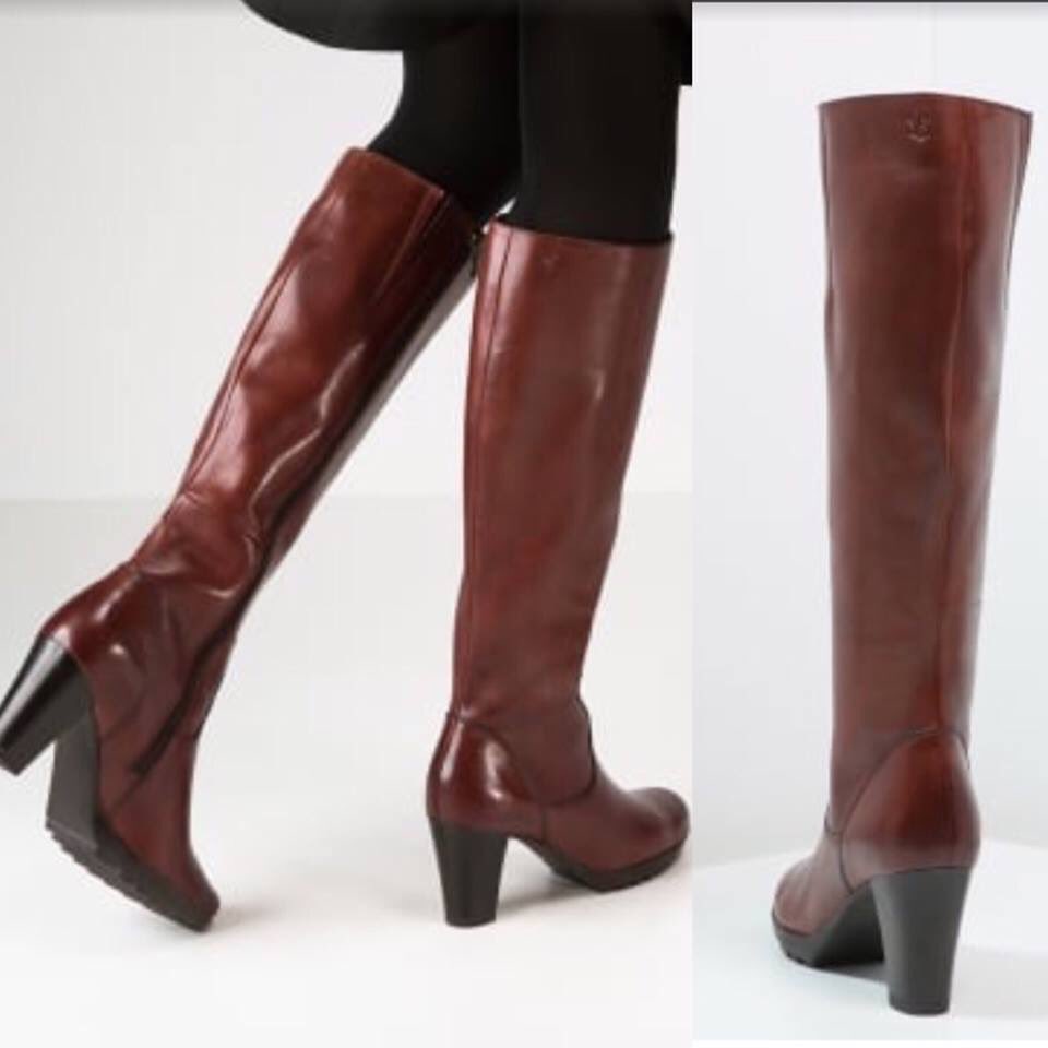 caprice slim leg boots