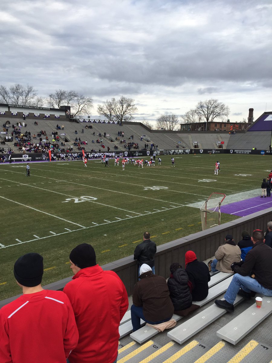 Chip_Howard's tweet photo. #Thanksgiving tradition.  High school football in the morning. #coldandcloudy https://t.co/bWcUVNbW8v