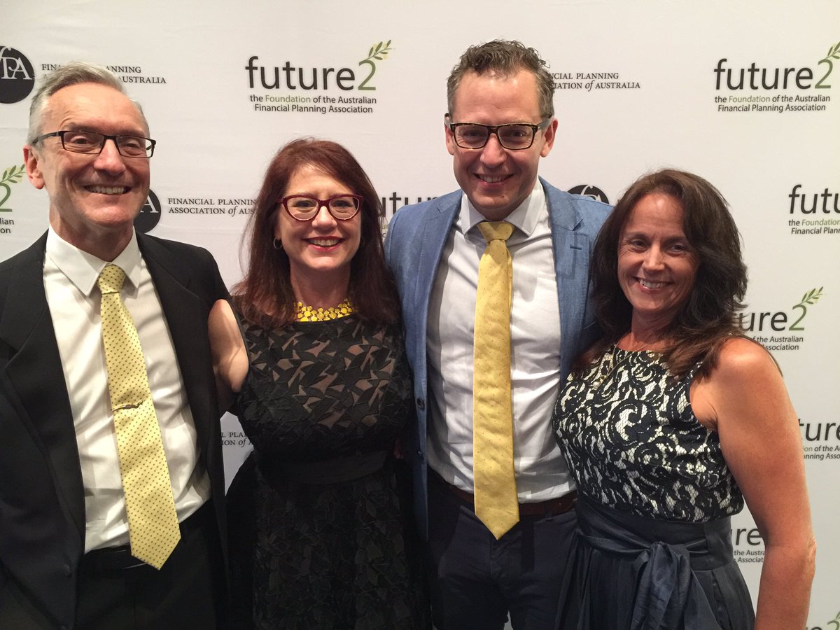 story_wealth's tweet photo. Kili climbers united at gala dinner @Future2Foundn #touchofyellow #FPACongress @davidlg61 https://t.co/f1q3cROSLI