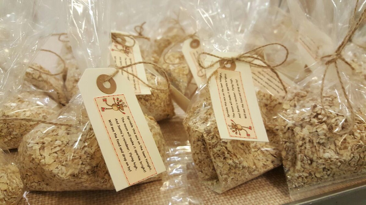 Our engage group made these bags of reindeer food tonight ready to raise money at our carol service on 8th Dec #christmas #InmemoryofElaine