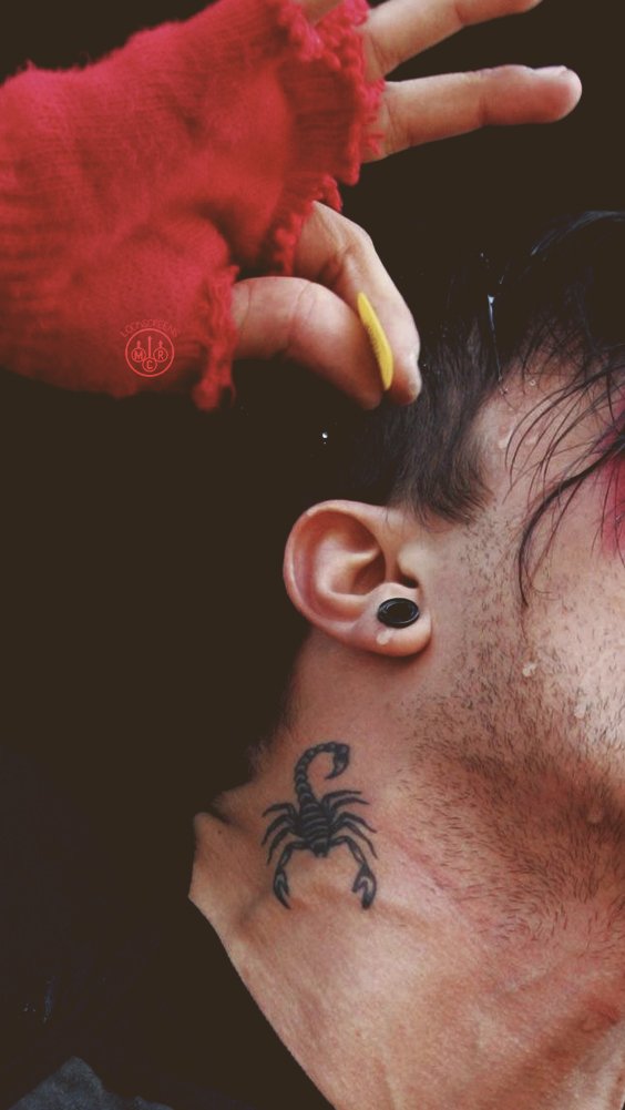 mcrlockscreen's tweet image. ⌇ Frank Iero 
⌇ Color | B&amp;amp;W
⌇ RT if you save