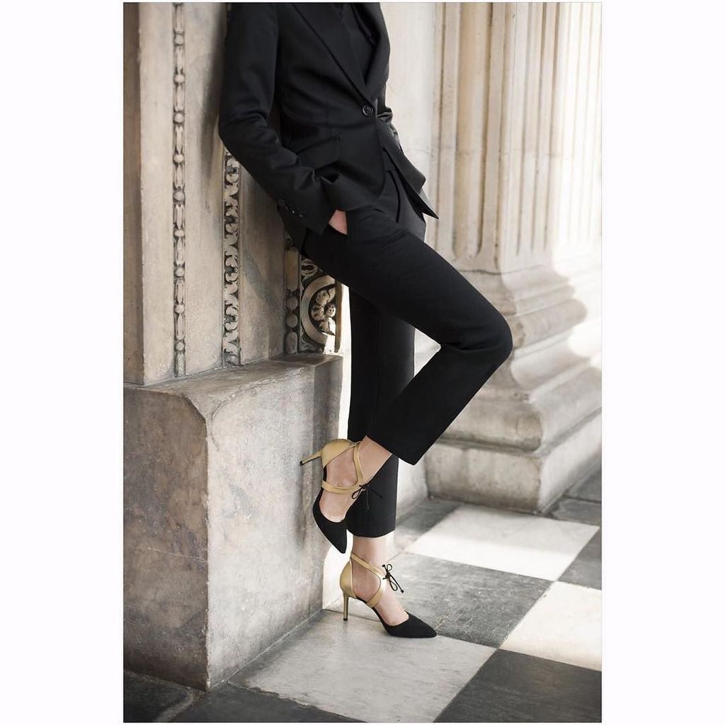 INSPIRING WOMEN: new #interview on the #estilajournal is with Victoria <a href="/fabernovella/">Faber Novella</a>. We t… ift.tt/2gkzFJF