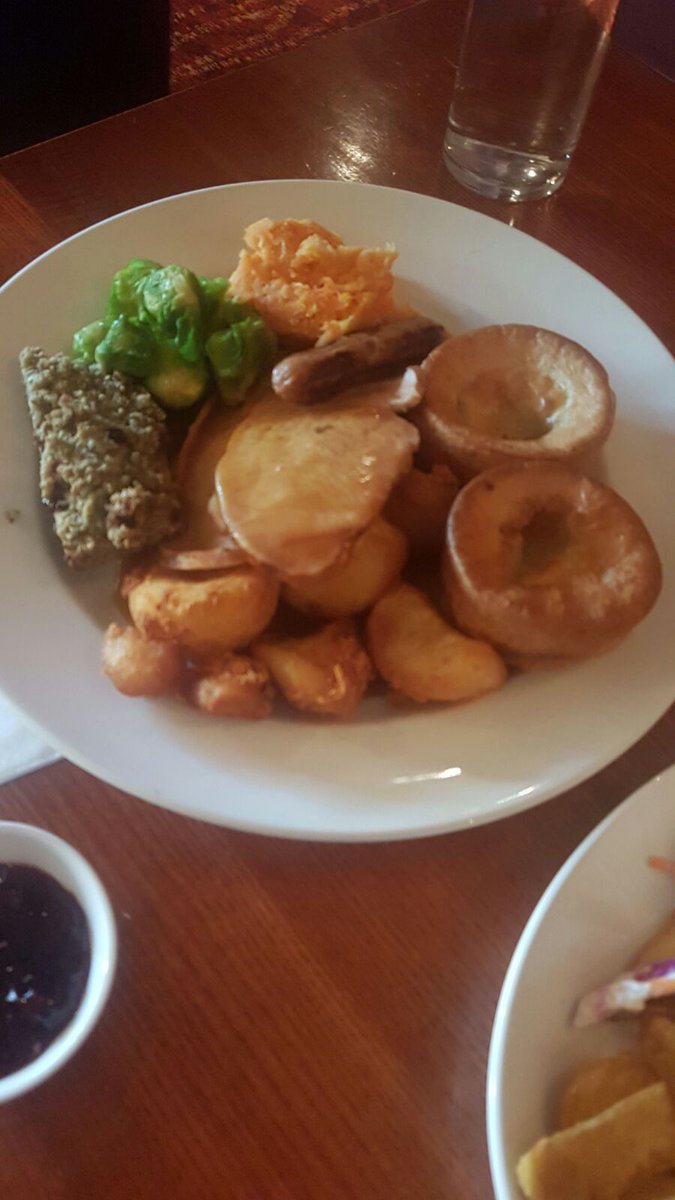 tt_solwaygate's tweet photo. For Chris the Grinch 😜🎄 #tinselthursday @ChrisvanceBFNI @SpencerGraydon @rickjhatton MERRY FESTIVE DAY FROM SOLWAY 👍 🎄🎅🎄🎅🎄 https://t.co/2EBg98YNMv