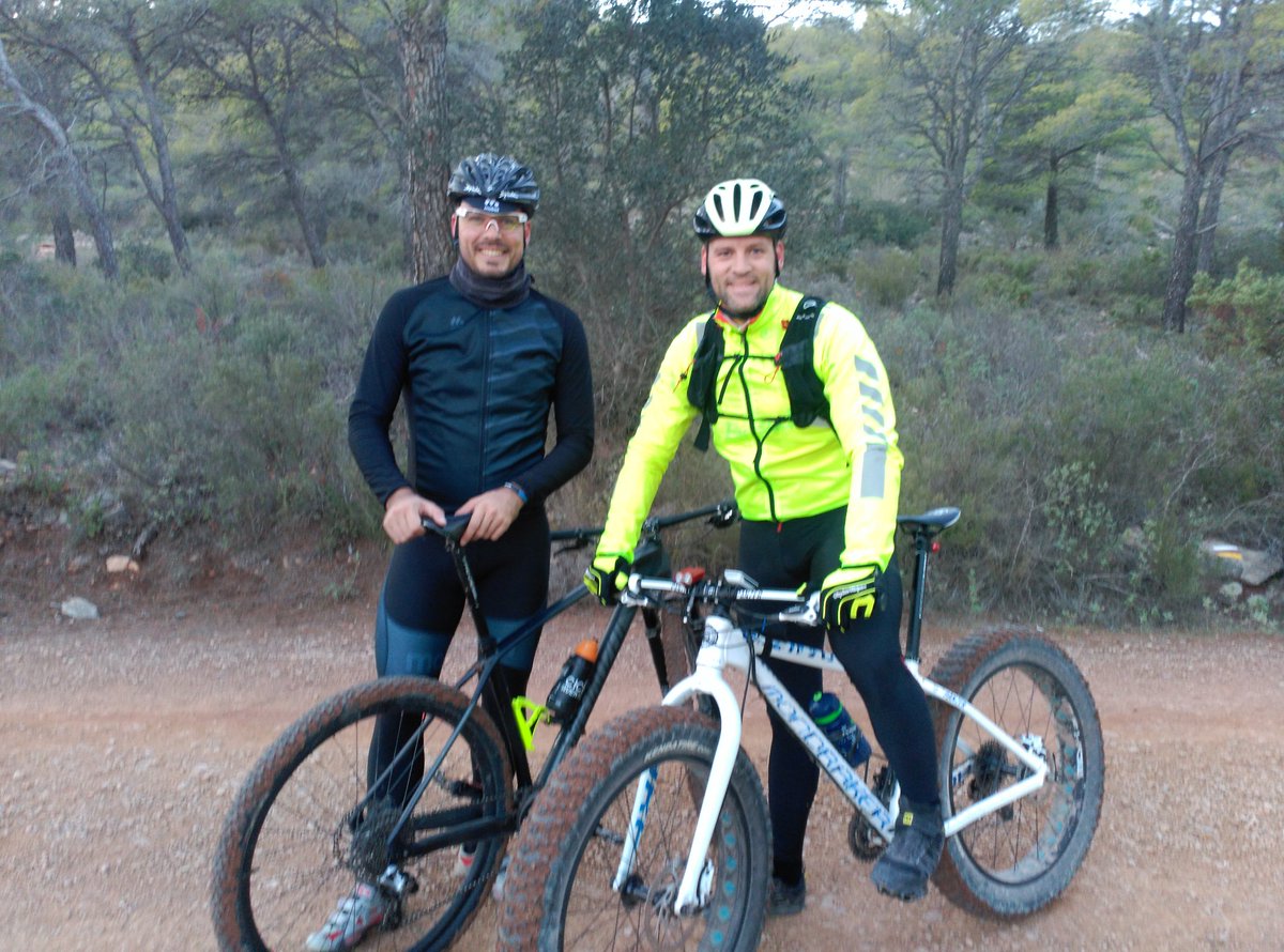Aquí con el ruedas gordas de <a href="/rlm780_13/">Raul ☆</a> , faltó un poco de barro pero quedó buena tarde