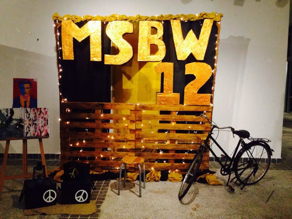 OfficialMSBW's tweet photo. the most popular photobooth on "Minggu seni budaya &amp; warisan ke-12" #msbw12 #artsmanagement https://t.co/klDluModAj