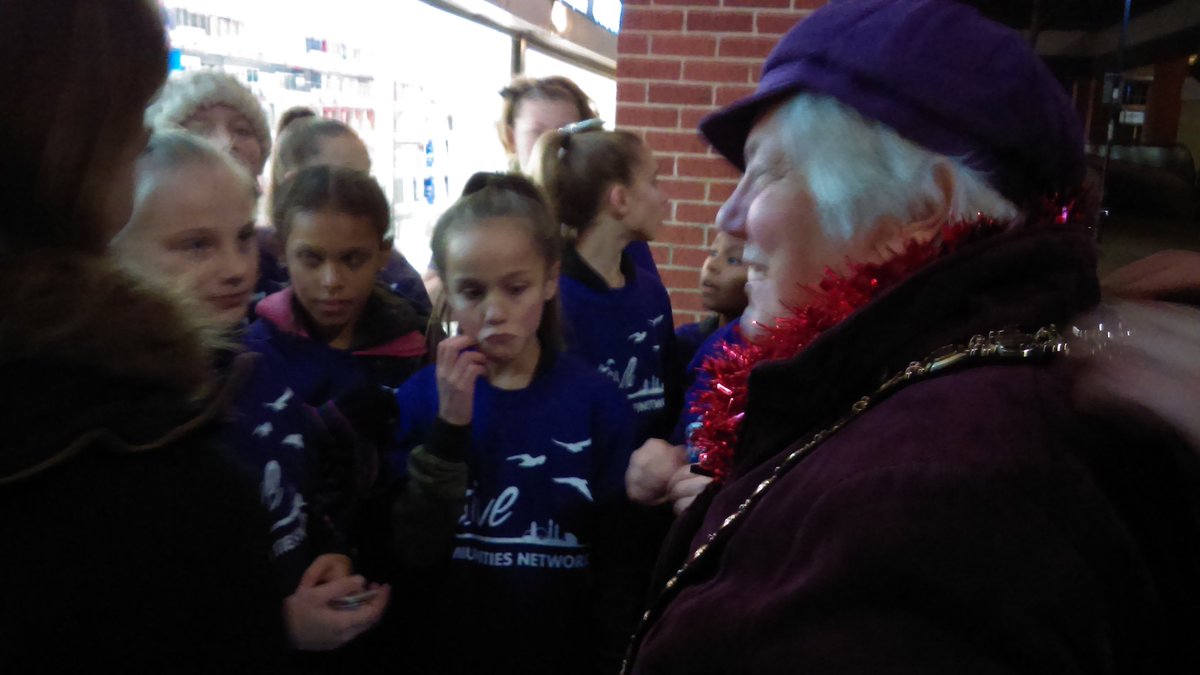 ACN_Havant's tweet photo. Our dance group performing at #LeighPark grotto opening and lantern parade this evening, with @AsdaFoundation @HavantBorough @HavantPolice https://t.co/YPhvwTeBTH