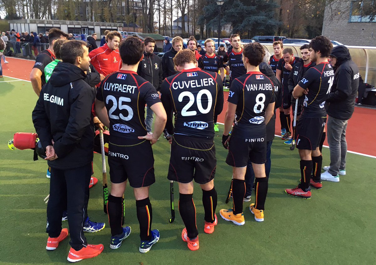 Les Red Lions s’imposent sans forcer face à la France (1-6) : hockeybelgium.lesoir.be/messieurs/red-… #Hockeybe