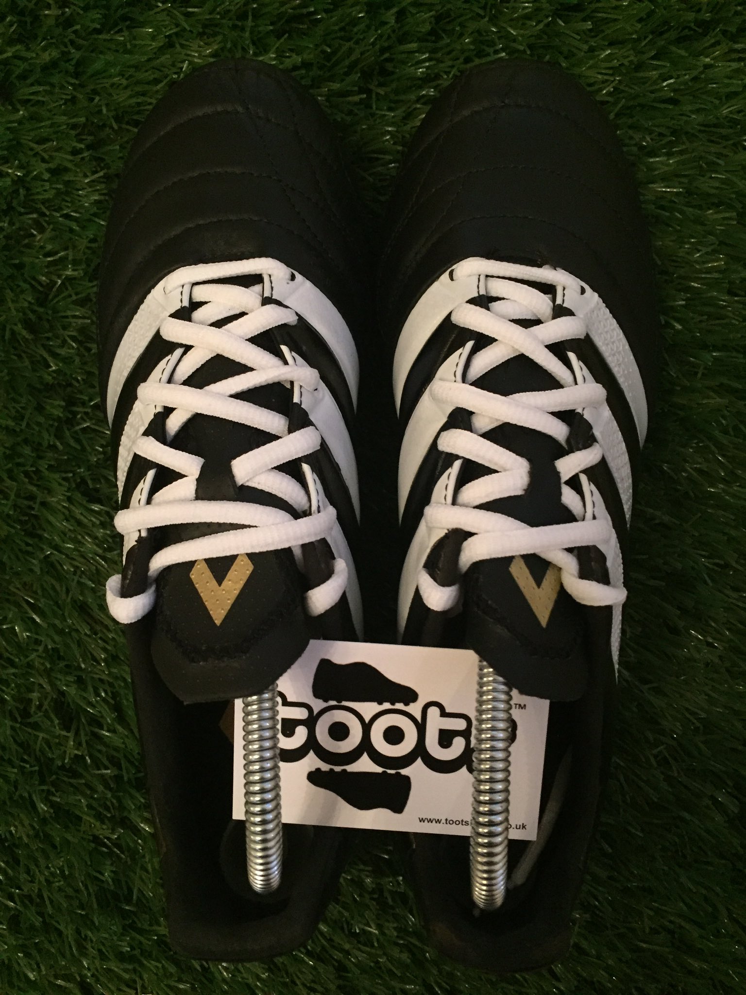 Adidas ace 16.1 clearance blackout