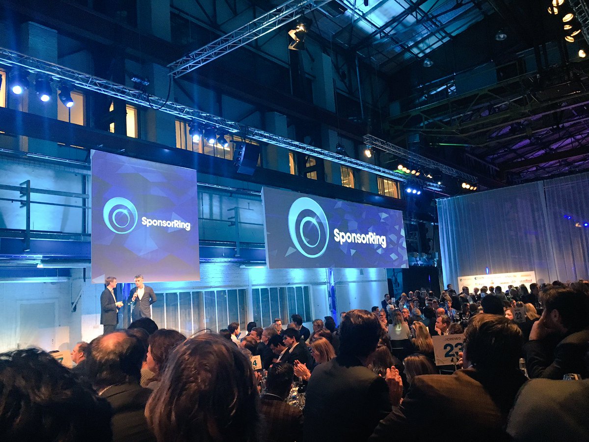 Prachtige setting voor de uitreiking van de #sponsorringen @Sponsor_Ring
