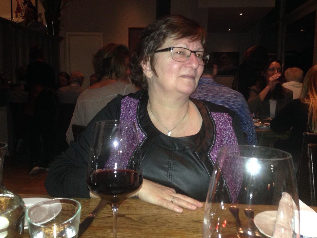 <a href="/hel1hkm/">Heleen van Praet</a> <a href="/FransenMonique/">Monique Fransen</a> @Jonnerensen # voor monique#vergeten collega#fun#uit eten