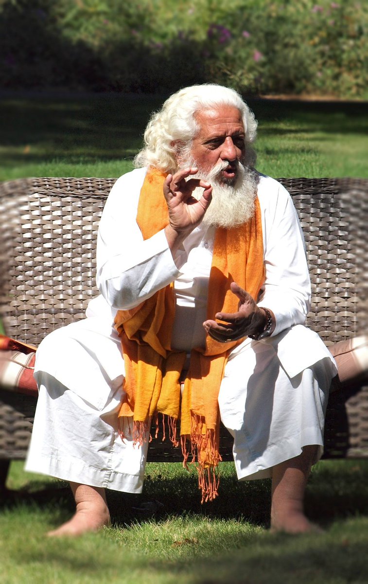Learn the lost science of Gayatri Pranayama at our Jan 28-30 camp in #Pune, #India Get info here: ow.ly/ZWlS30591MS #kundalini #yoga